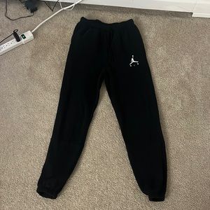black jordan air sweatpants